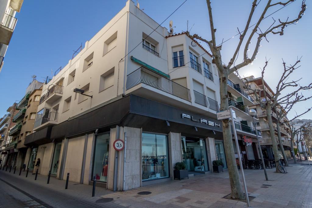 Agi Macia Centro Apartment Roses Exterior foto